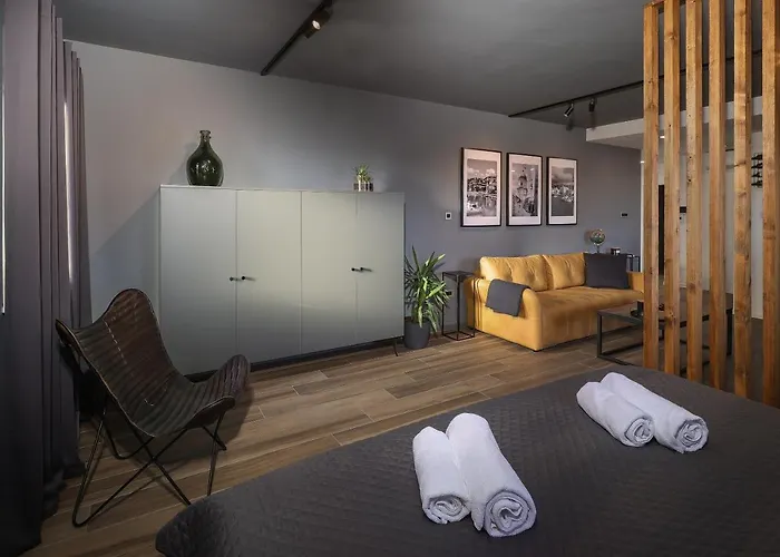 Spapartman アパート *