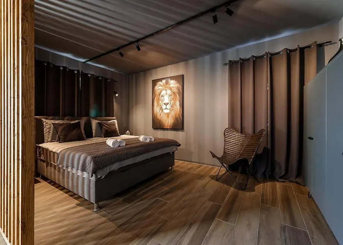 Spapartman アパート *